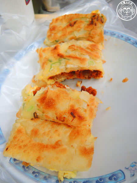 上海蛋餅大王:呷飽祙【新北三重・上海蛋餅豆漿大王】排隊銷魂脆皮蛋餅