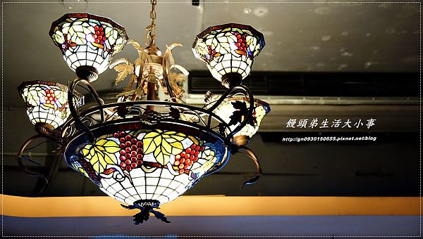 亞米小鎮(三重店):【食記/新北市】異國鄉村風格~來與胡桃鉗約會吧♪♪亞米小鎮♪♪