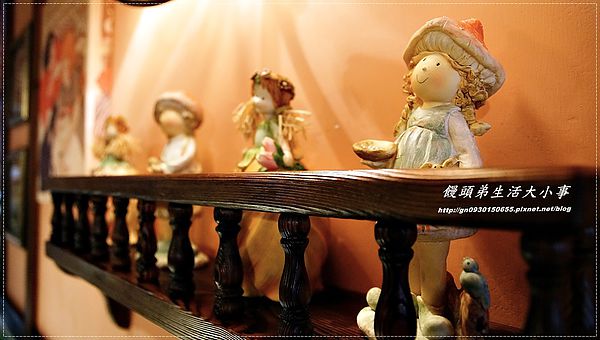 亞米小鎮(三重店):【食記/新北市】異國鄉村風格~來與胡桃鉗約會吧♪♪亞米小鎮♪♪