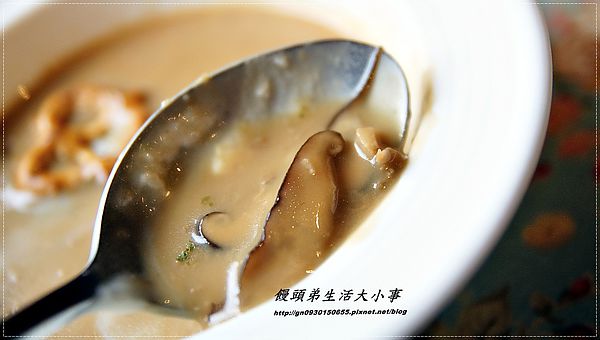 亞米小鎮(三重店):【食記/新北市】異國鄉村風格~來與胡桃鉗約會吧♪♪亞米小鎮♪♪