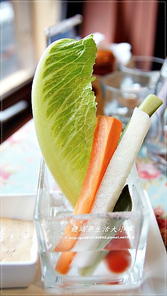 亞米小鎮(三重店):【食記/新北市】異國鄉村風格~來與胡桃鉗約會吧♪♪亞米小鎮♪♪