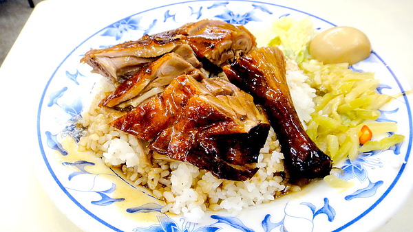 香城燒臘小館:【台北新莊】輔大周邊超人氣排隊美食!超厲害港式燒臘香城小館!