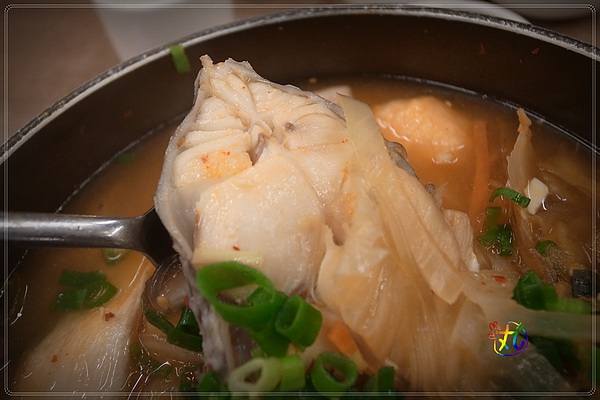 朝鮮味韓國料理:新北。新莊║ 食✧朝鮮味韓國料理~近50種小菜吃到飽!