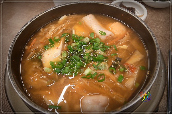 朝鮮味韓國料理:新北。新莊║ 食✧朝鮮味韓國料理~近50種小菜吃到飽!