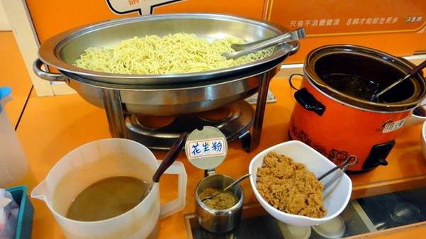 8鍋臭臭鍋(新莊總店):【台北新莊】輔大周邊美食CP值超高之學生最愛8鍋臭臭鍋