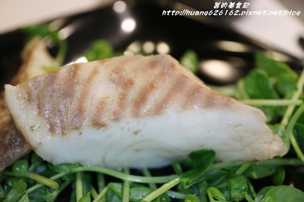 郁之町:【新北新莊區】新莊火鍋『郁之町鍋物』清淡好湯頭,幸福新滋味~