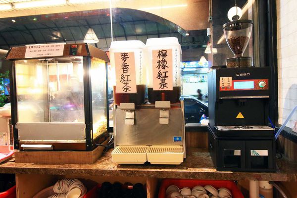 【新莊餐廳】郁之町日式鍋物-雞豬牛羊一次通吃