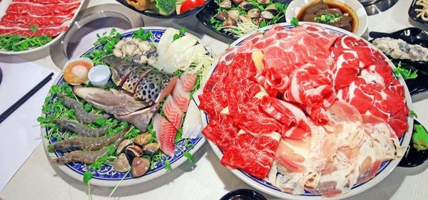 【新莊餐廳】郁之町日式鍋物-雞豬牛羊一次通吃