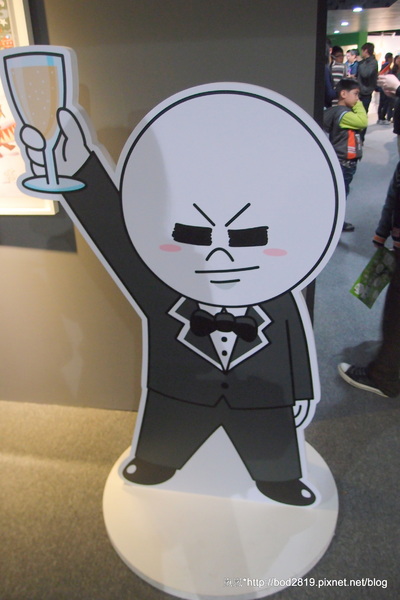 LINE FRIENDS互動樂園：【台北市林】LINE FRIENDS互動樂園－LINE主題人物跟你相見歡！可愛的饅頭人、兔兔等，還有四公尺高的熊大！（科學教育館七樓）