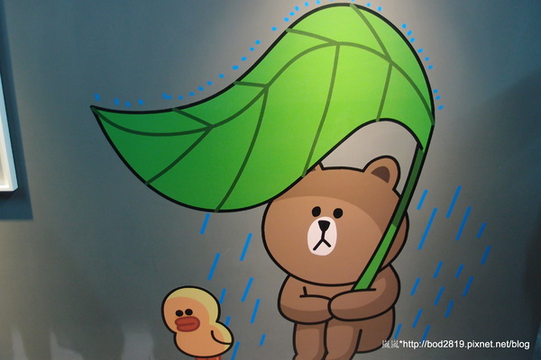 LINE FRIENDS互動樂園：【台北市林】LINE FRIENDS互動樂園－LINE主題人物跟你相見歡！可愛的饅頭人、兔兔等，還有四公尺高的熊大！（科學教育館七樓）