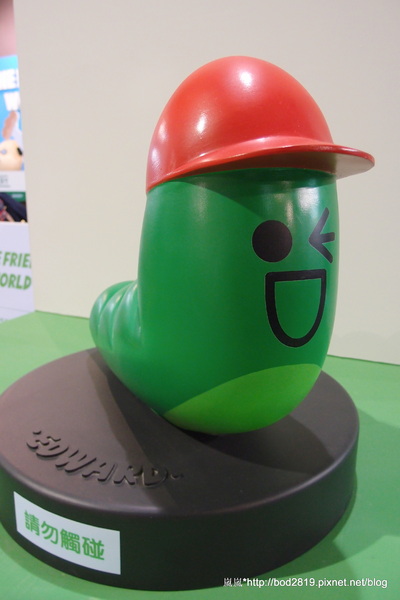 LINE FRIENDS互動樂園：【台北市林】LINE FRIENDS互動樂園－LINE主題人物跟你相見歡！可愛的饅頭人、兔兔等，還有四公尺高的熊大！（科學教育館七樓）