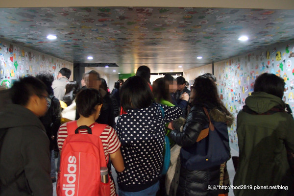 LINE FRIENDS互動樂園：【台北市林】LINE FRIENDS互動樂園－LINE主題人物跟你相見歡！可愛的饅頭人、兔兔等，還有四公尺高的熊大！（科學教育館七樓）