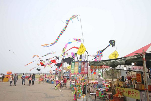 【新竹旅遊】新竹南寮漁港-十七里海岸線親子一日遊