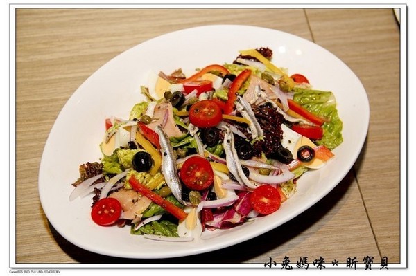 Tom's Pizzeria Trattoria 湯姆餐酒館(蘆洲店):【美食 ♥ 台北蘆洲】☼ 湯姆咖啡廚房Tom's Pizzeria Trattoria ☼ 道地的義式料理&窯烤披薩♥♥