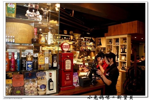 Tom's Pizzeria Trattoria 湯姆餐酒館(蘆洲店):【美食 ♥ 台北蘆洲】☼ 湯姆咖啡廚房Tom's Pizzeria Trattoria ☼ 道地的義式料理&窯烤披薩♥♥