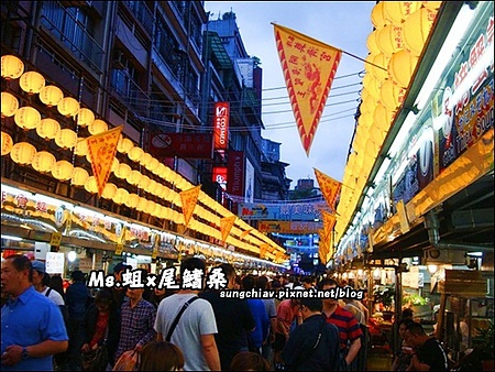 吳記螃蟹羹(基隆廟口5攤)：[基隆廟口] 炸肚也要吃！吳記螃蟹羹、油飯