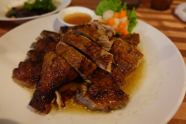 阿秋大肥鵝:(胖樺食記)台中在地人首推必吃美食「阿秋大肥鵝」,適合尾牙聚餐家庭聚會熱炒調味夠力