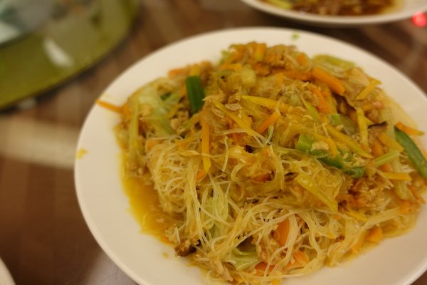 阿秋大肥鵝:(胖樺食記)台中推薦必吃美食『阿秋大肥鵝』。眾多熱炒美味下飯適合多人聚餐公司尾牙