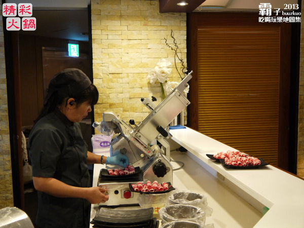 精彩火鍋(台中復興店)：肉品現點現切的「精彩火鍋」，櫻桃鴨還不錯吃！(台中復興店)