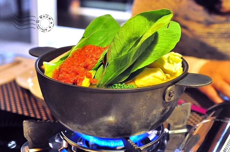 拉比亞番茄紅湯火鍋