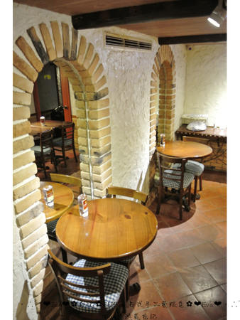 CHIFFON：【食記】oO。台北市　Chiffon 日式手作蛋糕　日式手作蛋糕店，居然有賣鹹餐點，而且雞肉球跟壘球一樣大顆，大家趕快來吃～！。o○。