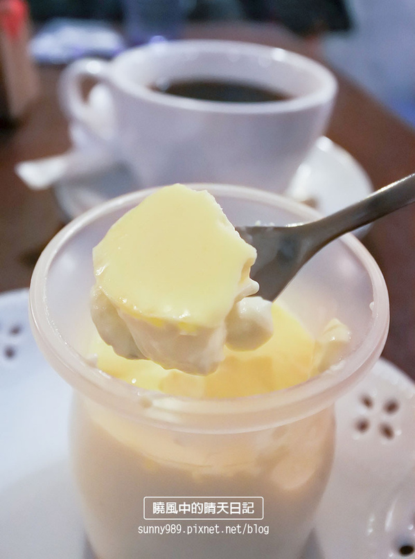 CHIFFON:【台北|CHIFFON CAKE】炸雞味美 甜點值得期待!!