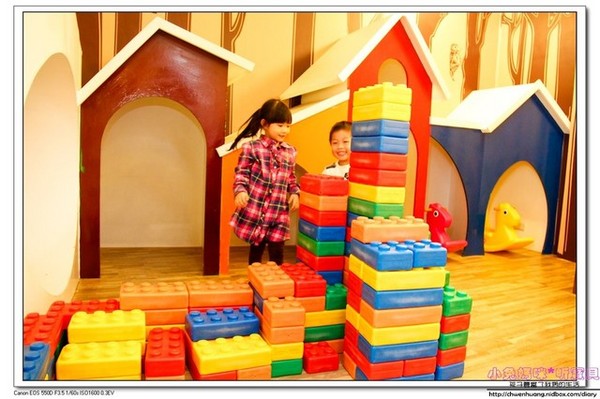 YoHo 悠活麗緻度假村:【親子遊】☼ 墾丁悠活度假村 ☼海邊沙灘&戲水&兒童遊戲室&烘焙DIY ♥♥