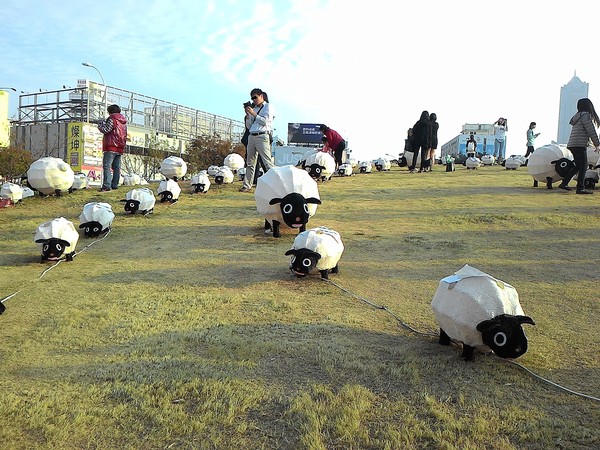 中央公園站:野放吉羊幸福久久~
