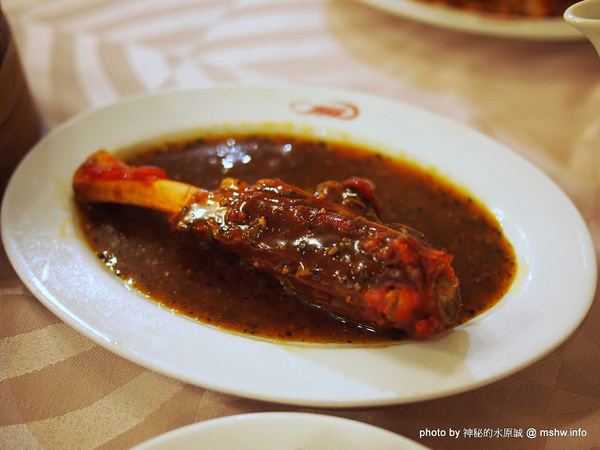 通豪大飯店-珍寶樓：【食記】台中北區-Plaza International Hotel 通豪大飯店珍寶樓中餐廳港式飲茶吃到飽 : 古箏Live超享受,一個人也能勇點23道…XD