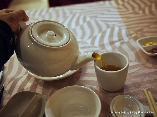 通豪大飯店-珍寶樓：【食記】台中北區-Plaza International Hotel 通豪大飯店珍寶樓中餐廳港式飲茶吃到飽 : 古箏Live超享受,一個人也能勇點23道…XD