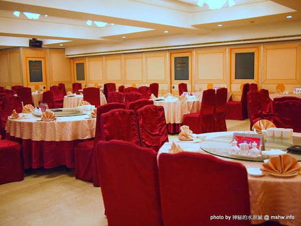 通豪大飯店-珍寶樓：【食記】台中北區-Plaza International Hotel 通豪大飯店珍寶樓中餐廳港式飲茶吃到飽 : 古箏Live超享受,一個人也能勇點23道…XD