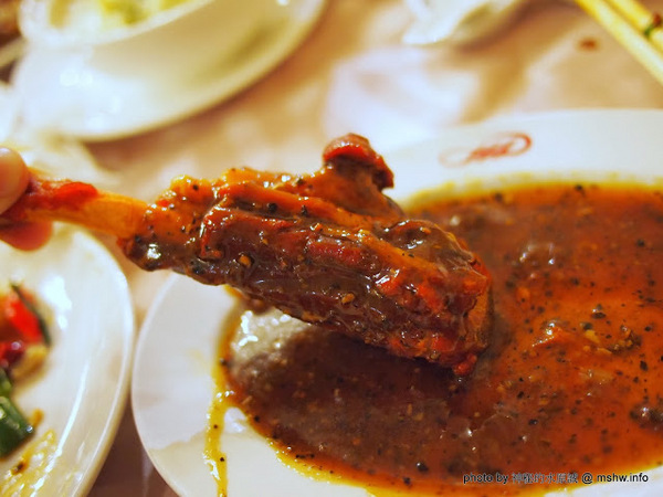 通豪大飯店-珍寶樓：【食記】台中北區-Plaza International Hotel 通豪大飯店珍寶樓中餐廳港式飲茶吃到飽 : 古箏Live超享受,一個人也能勇點23道…XD