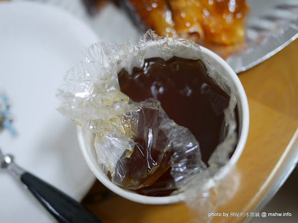 九合脆皮烤鴨：【食記】台中九合脆皮烤鴨@北區科博館 : 外脆內軟又多汁, 原來烤火雞都這麼好吃的？ 聖誕節你也來一隻吧!