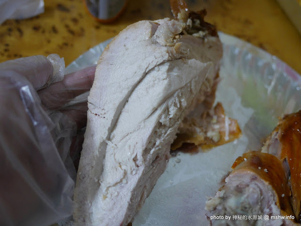 九合脆皮烤鴨：【食記】台中九合脆皮烤鴨@北區科博館 : 外脆內軟又多汁, 原來烤火雞都這麼好吃的？ 聖誕節你也來一隻吧!