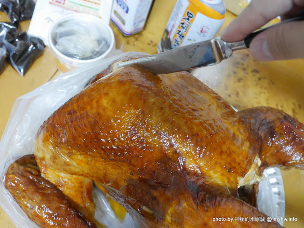 九合脆皮烤鴨：【食記】台中九合脆皮烤鴨@北區科博館 : 外脆內軟又多汁, 原來烤火雞都這麼好吃的？ 聖誕節你也來一隻吧!