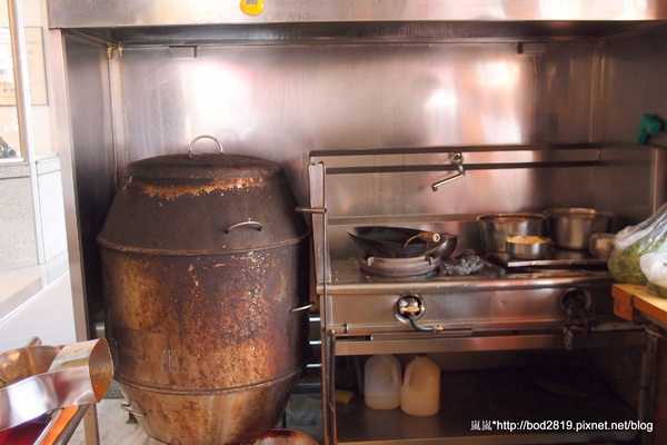 九合脆皮烤鴨:<口碑券>【台中北區】九合脆皮烤鴨-皮脆肉嫩又多汁,忍不住一片接一片!毛豆超夠味