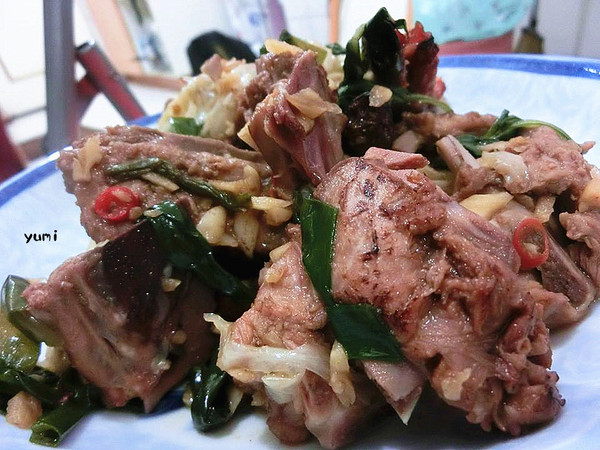 九合脆皮烤鴨: 【口碑券§第77彈】台中北區隱藏美食~秋冬吃烤鴨最對味!皮酥肉嫩的脆皮烤鴨@九合脆皮烤鴨