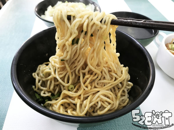 食記東記傻瓜麵10.jpg