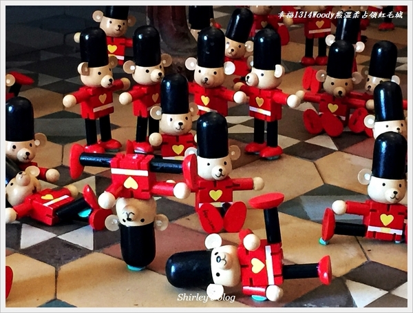 淡水紅毛城:淡水紅毛城~幸福1314Woody熊溫柔占領紅毛城快閃活動
