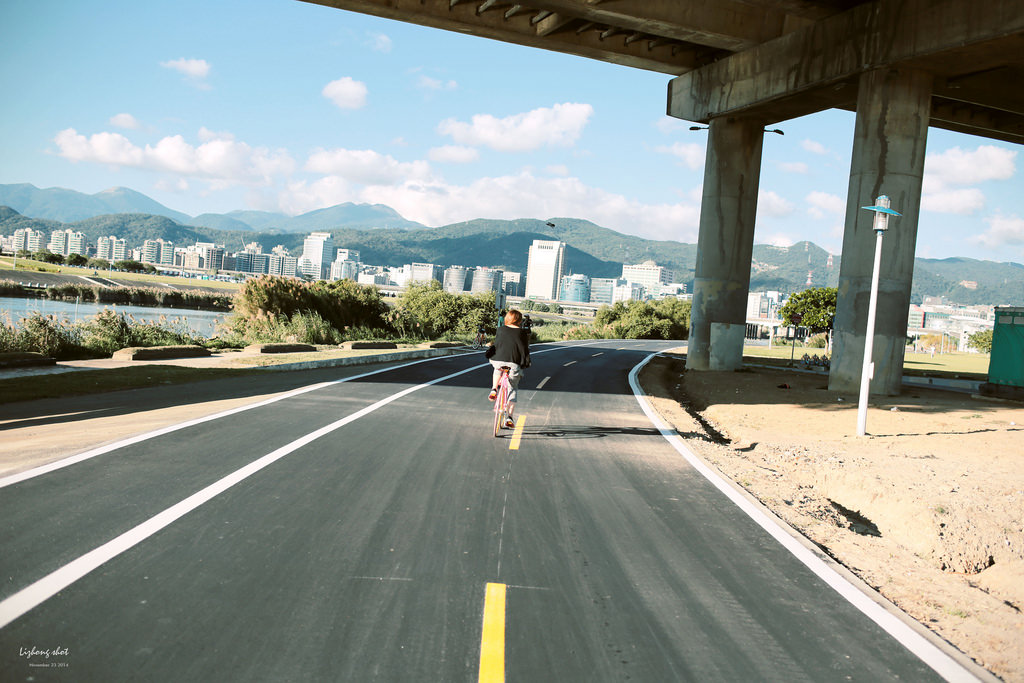 肉腳的單車日記_淡水東湖來回還不算太弱