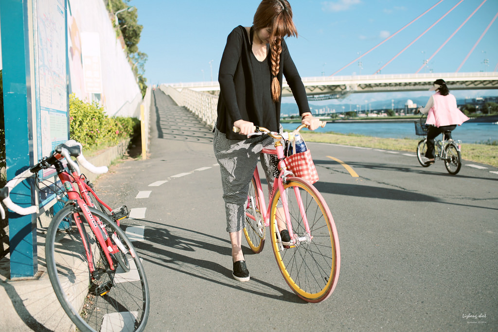 肉腳的單車日記_淡水東湖來回還不算太弱