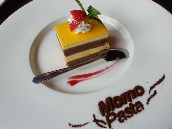 MoMo Pasta 義式料理餐廳：台中中友。MoMo Pasta 義式料理餐廳