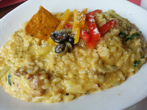 MoMo Pasta 義式料理餐廳：台中中友。MoMo Pasta 義式料理餐廳