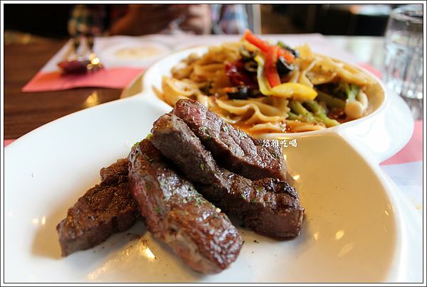 MoMo Pasta 義式料理餐廳:【吃台中】MoMo Pasta 義式料理餐廳