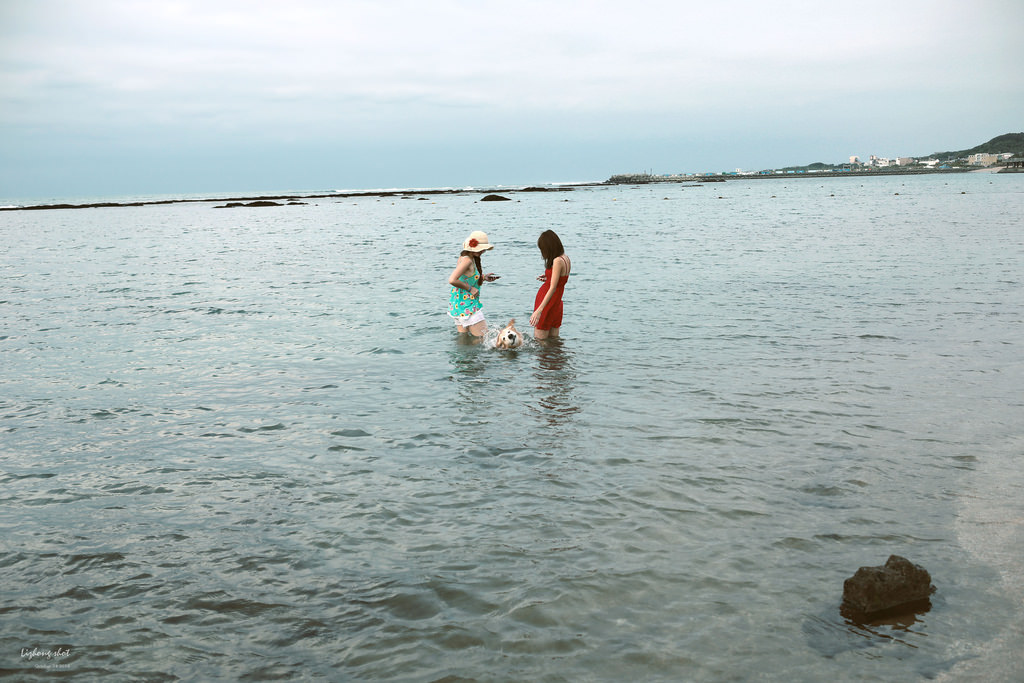 那淺水灣的踏浪探險隊
