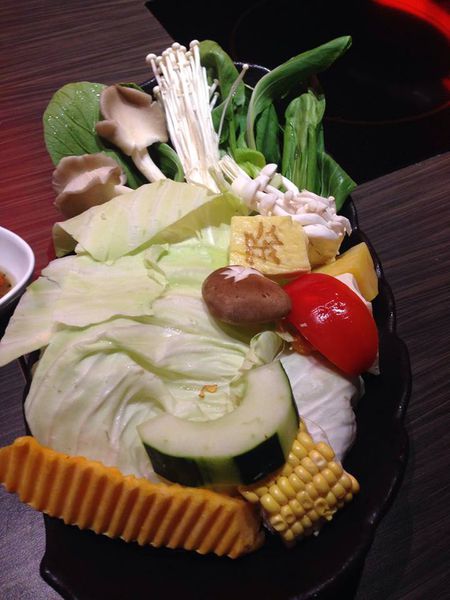 11652101_1102295703118904_1202239459_n