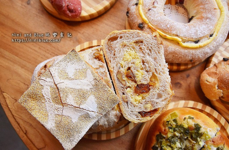 歐客佬咖啡麵包甜點太原路41