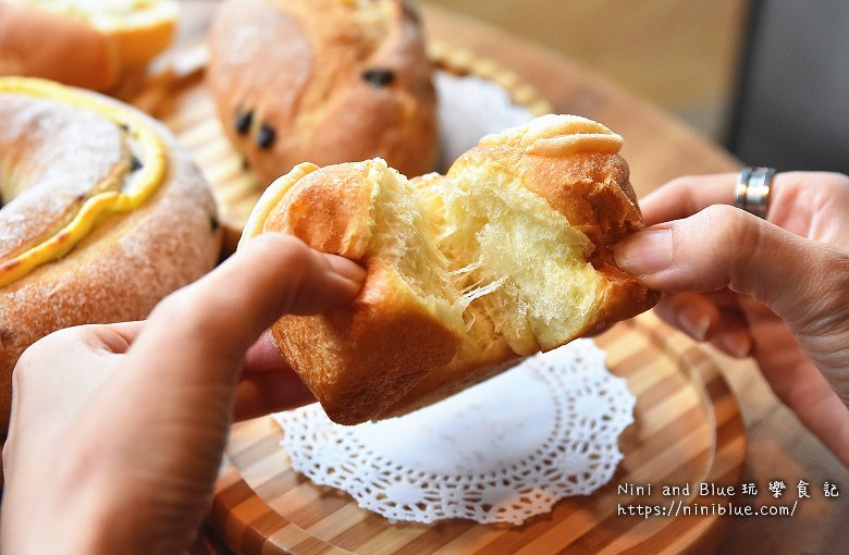 歐客佬咖啡麵包甜點太原路38