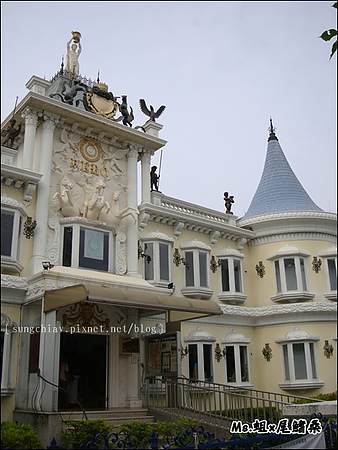 移民署(台南市服務站)：［台南中西］城堡、移民署，傻傻分不清楚！