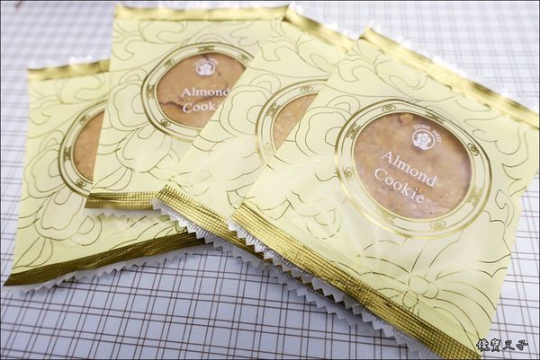 俊美松子酥 (13).JPG